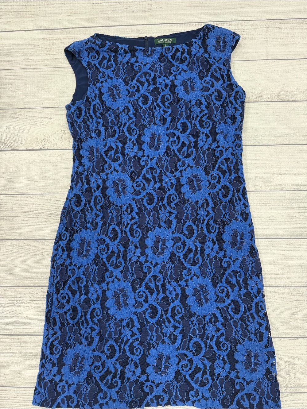 Lauren Ralph Lauren Blue Floral Lace Sheath Dress Size 12 Cocktail Wedding